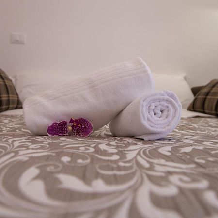 Joyce Luxury Suite Monopoli Exteriör bild